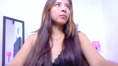 skinny_hottie18 online show from February 19, 2:01 pm