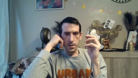 SkinnyBigCock2 online show from January 27, 7:56 am