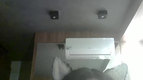 skinnykittencam online show from January 10, 5:24 am