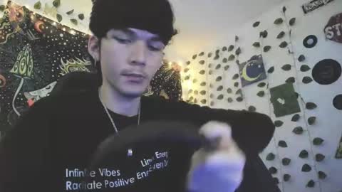 skiny_dann online show from May 24, 4:31 am