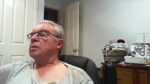 Skipper1970 online show from February 25, 8:40 am