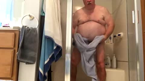 Skipstar  seneca cum online show from January 3, 1:24 pm