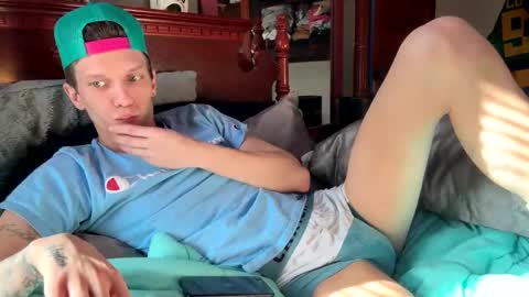 Skittles online show from February 18, 3:52 pm