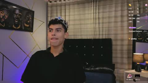 Snapshot of sky_jules chatting on October 22, 9:49 pm Daniel online show from October 22, 9:49 pm