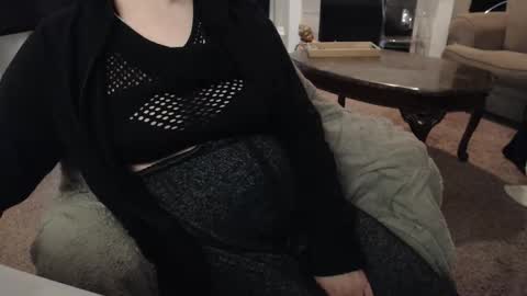 SKYLE   online show from October 27, 9:59 pm