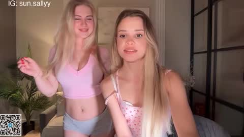 Skye online show from February 24, 8:01 pm