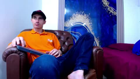 Skyler online show from April 21, 1:42 am