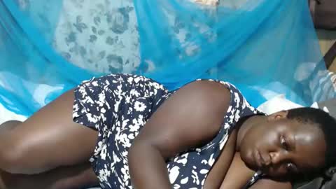 sheliah online show from April 1, 11:22 am