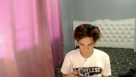 skyler online show from April 6, 4:46 am