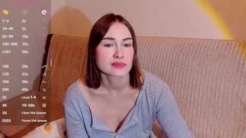 Alice online show from March 5, 6:39 pm