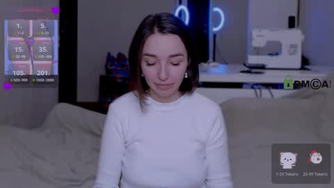 sleepy_ash_ online show from September 24, 11:17 am