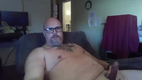 slickdick160 online show from December 15, 9:00 pm