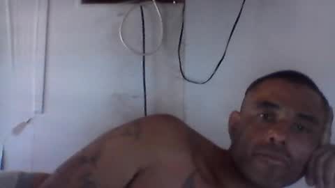 slickstre online show from June 15, 12:02 am