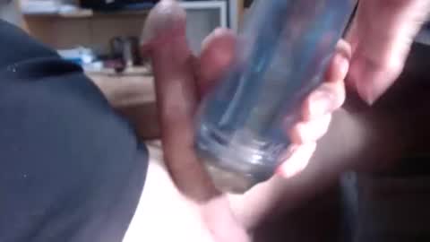 Snapshot of sliderguy699 chatting on October 12, 2:37 am sliderguy699 online show from October 12, 2:37 am