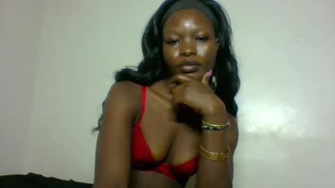 slimdiva online show from April 25, 4:14 am