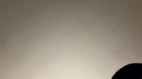 Snapshot of slimpetiteebaby chatting on October 24, 12:33 am slimpetiteebaby online show from October 24, 12:33 am