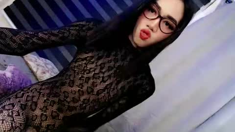 just call me aryana online show from April 17, 10:39 am