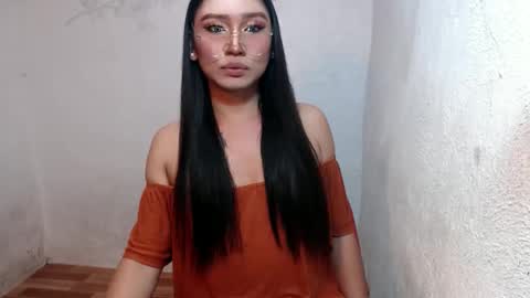  Lovie  online show from March 13, 4:54 pm