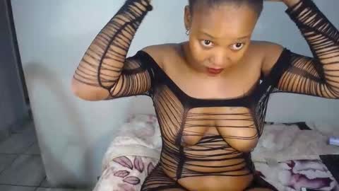 Snapshot of sluttykayy_ chatting on October 21, 5:27 pm sluttykayy_ online show from October 21, 5:27 pm