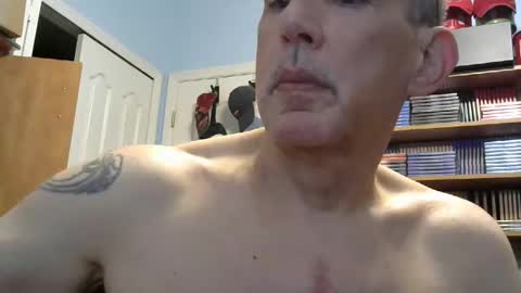 sluttyslave81 online show from March 14, 8:29 am