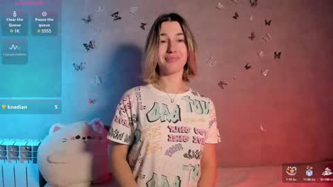 Melani online show from February 9, 11:04 pm