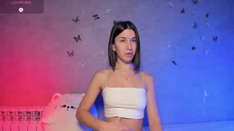 Melani online show from December 15, 6:59 pm