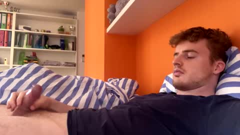 small00567 online show from March 27, 10:16 am