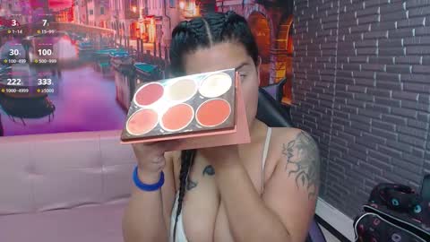 Mariana Torres online show from October 15, 1:45 pm