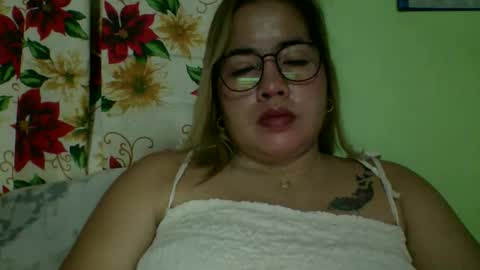 Lovewella online show from November 13, 9:12 am