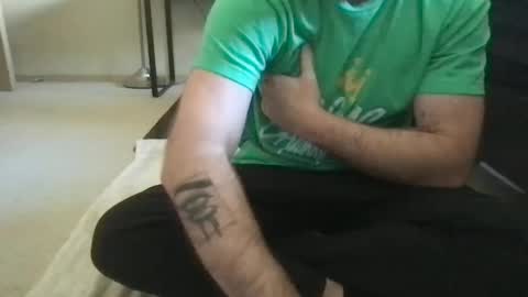 Snapshot of smallbuttbiggape chatting on October 19, 5:17 pm Small Butt online show from October 19, 5:17 pm