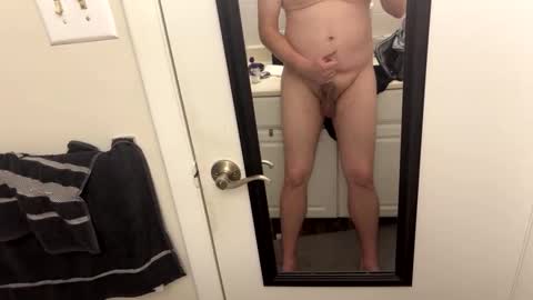 smalldick0324 online show from November 8, 12:19 pm