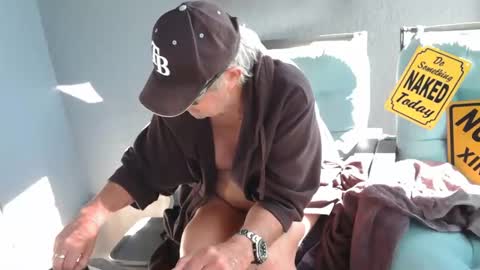 Daddy online show from February 6, 4:21 pm