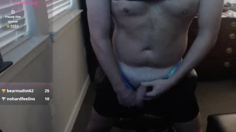 Snapshot of smalltownbear4413 chatting on December 3, 9:50 pm smalltownbear4413 online show from December 3, 9:50 pm