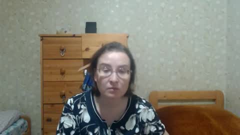 smart_rose online show from November 9, 2:20 pm