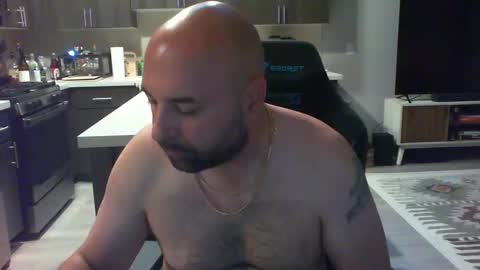 smashing_machine_412 online show from December 19, 4:34 am