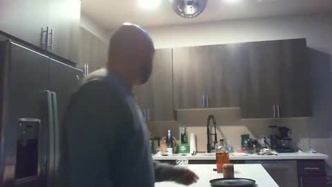 smashing_machine_412 online show from January 2, 2:43 am