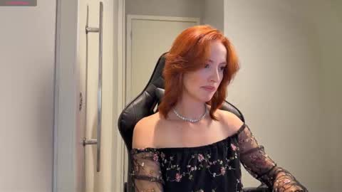 Emily Burns online show from January 7, 7:41 pm