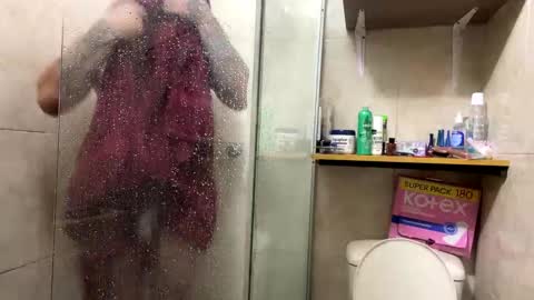 smith_y_ladyagatha online show from February 6, 11:58 pm