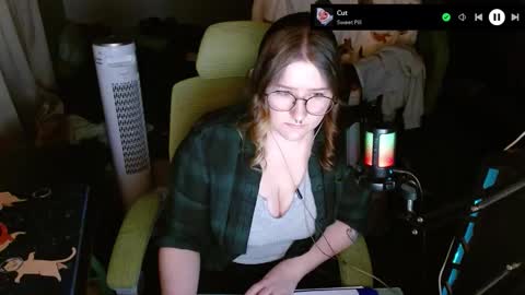 SmolSwisrol online show from February 2, 5:53 pm