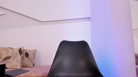 Ethan online show from March 3, 10:06 pm