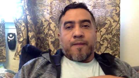 Snapshot of smoothstrik3r chatting on October 22, 5:03 pm smoothstrik3r online show from October 22, 5:03 pm