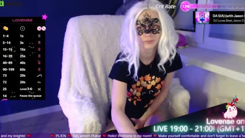 Strawberry Muffin online show from December 23, 6:48 pm