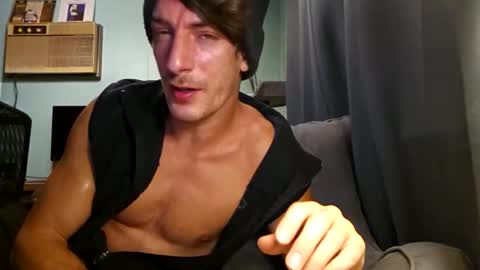 Snackyyyy online show from February 25, 1:20 am