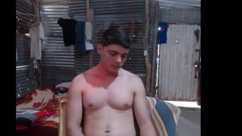 snakeguy08 online show from April 25, 6:49 pm