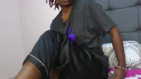 sneecat online show from May 25, 12:00 pm