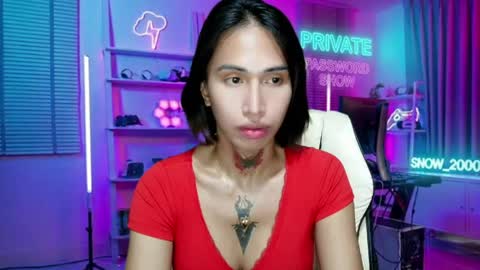snow_2000 online show from May 14, 10:24 am