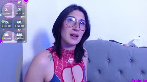 Snapshot of snow_baall chatting on February 17, 3:00 pm IG OF red moonn online show from February 17, 3:00 pm