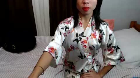snowballkyut online show from July 22, 12:40 pm