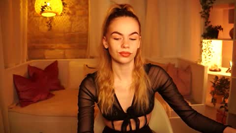 Hanna online show from January 3, 8:32 am