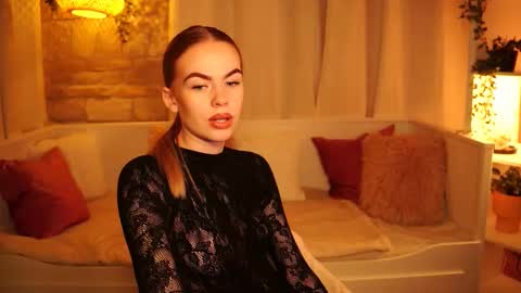 Hanna online show from February 24, 3:31 pm